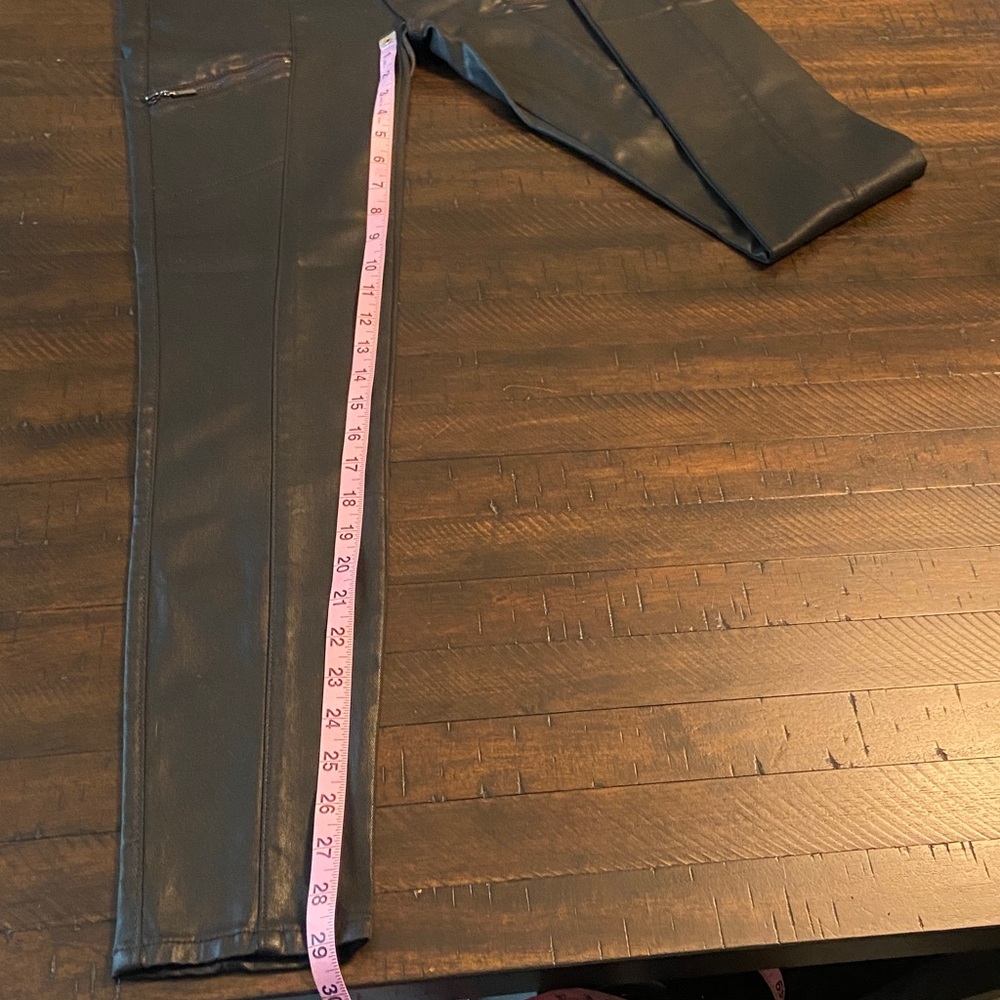 Sale! Stylish Skinny Fit Black Moto-Style Leather Pants, WHBM size 2 - Picture 11 of 16